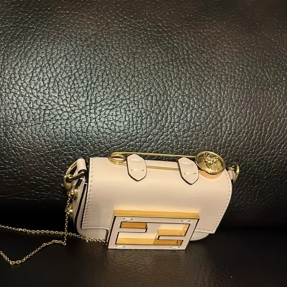 Fendace Versace x fendi Medusa Studded Nano Brooch FF Baguette crossbody bag NEW - Picture 6 of 13